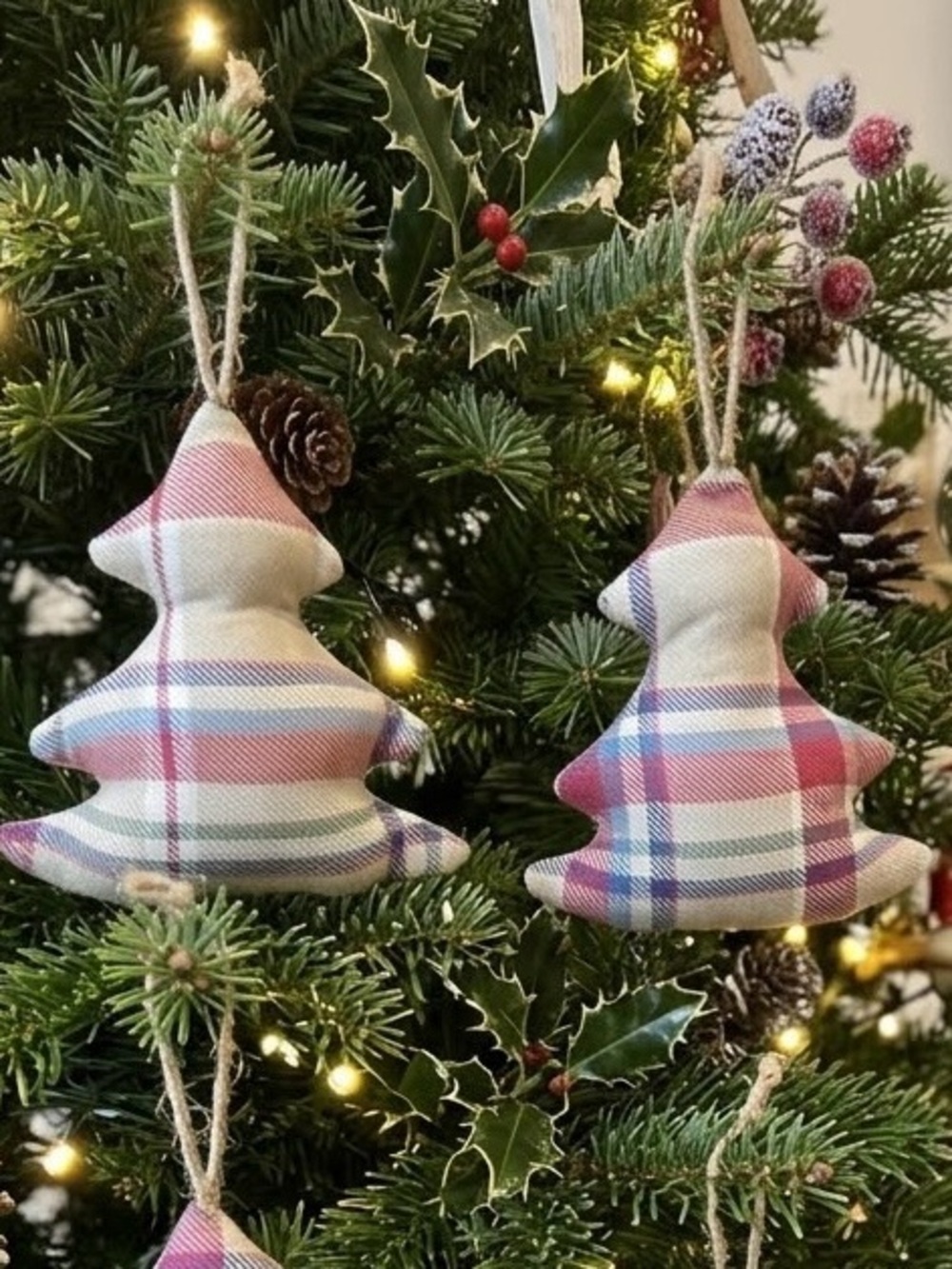 Vintage Ralph Lauren Plaid Christmas Tree Ornaments – Set of 2